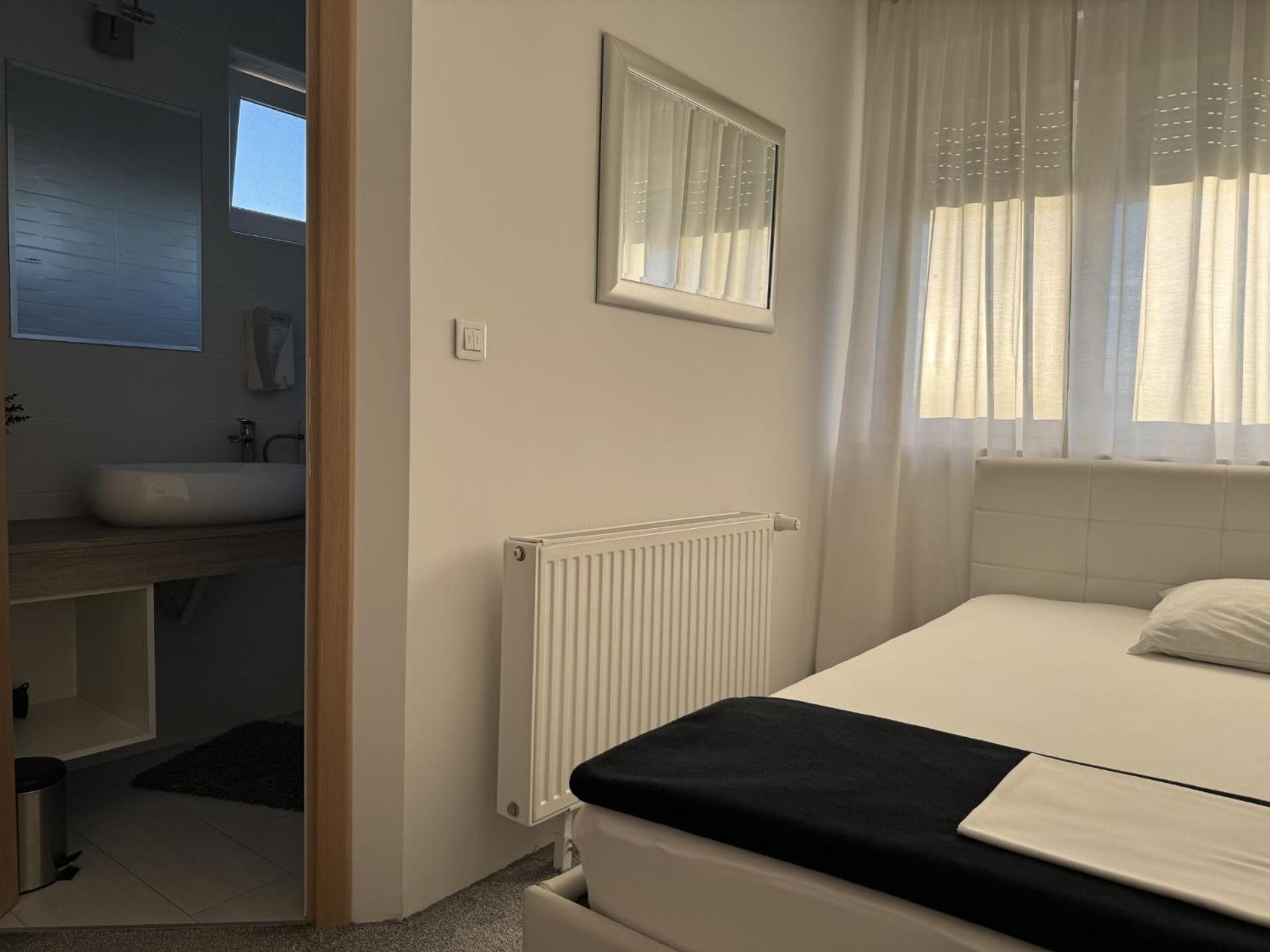 Pansion Komfor Fitea Osijek Cameră foto